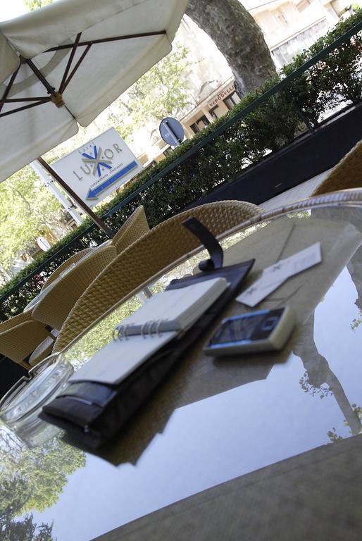 Hotel Luxor Ріміні Екстер'єр фото